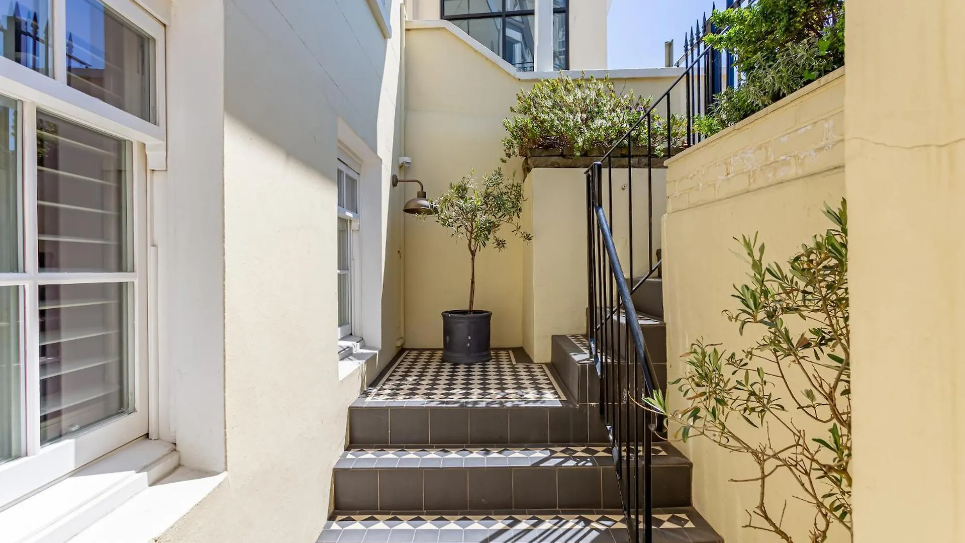 Apartamento Beaches Brighton - Luxury Seafront Accommodation