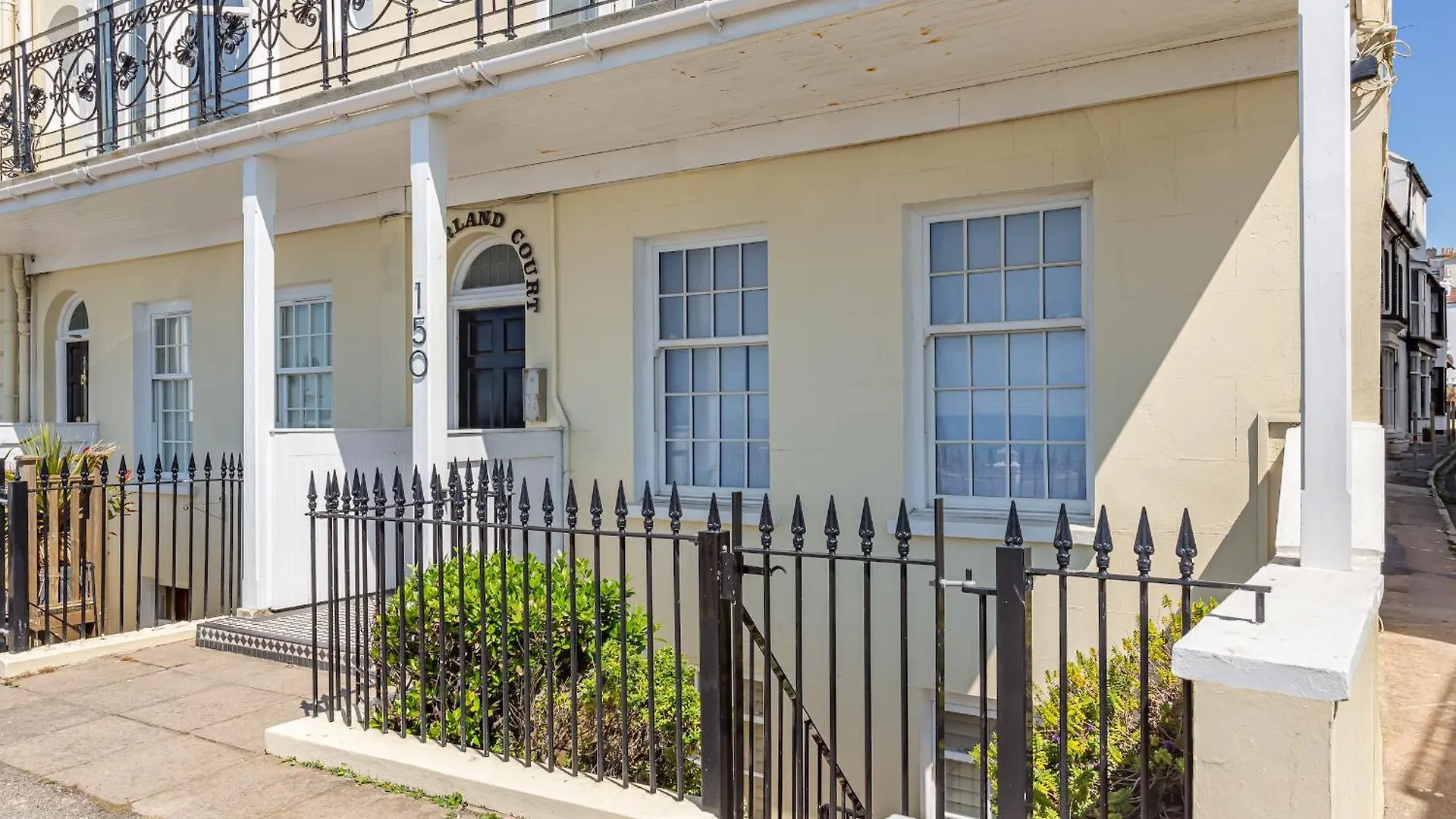 Apartamento Beaches Brighton - Luxury Seafront Accommodation